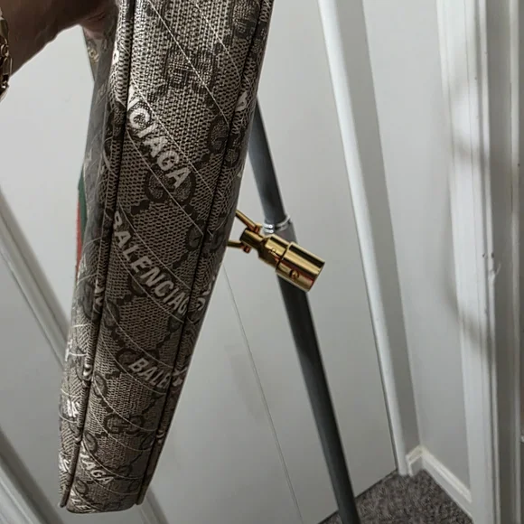 Balenciaga x Gucci Calab.Beige Shoulder Bag. NWOT. - Picture 14 of 14